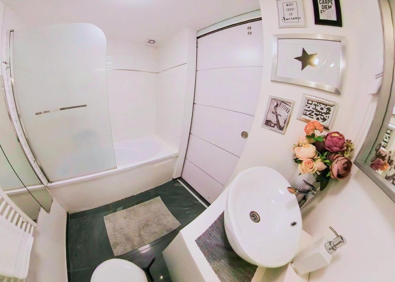 Modern Flat In City Center Budapeşte Dış mekan fotoğraf